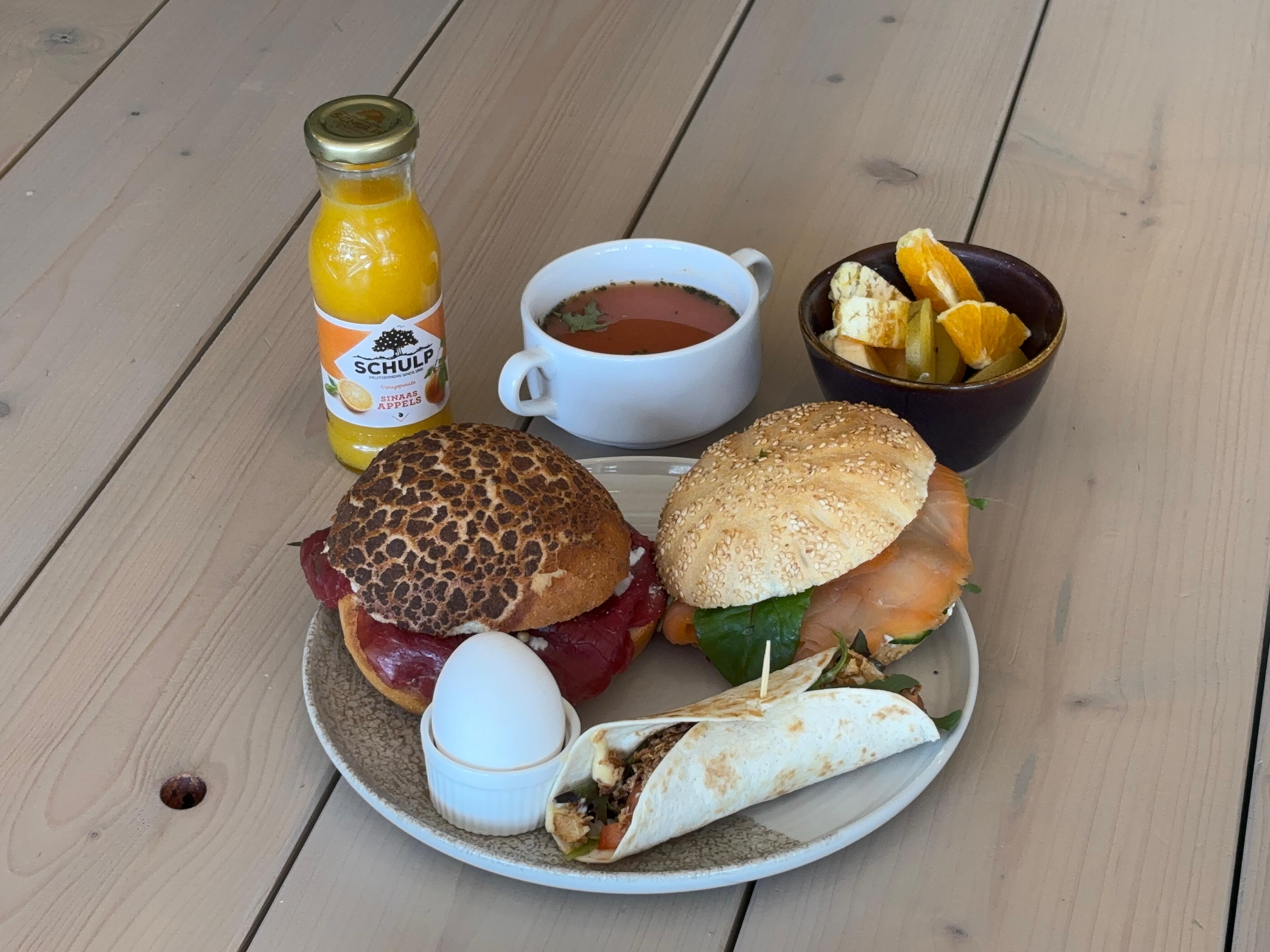 Hollandse Lunch